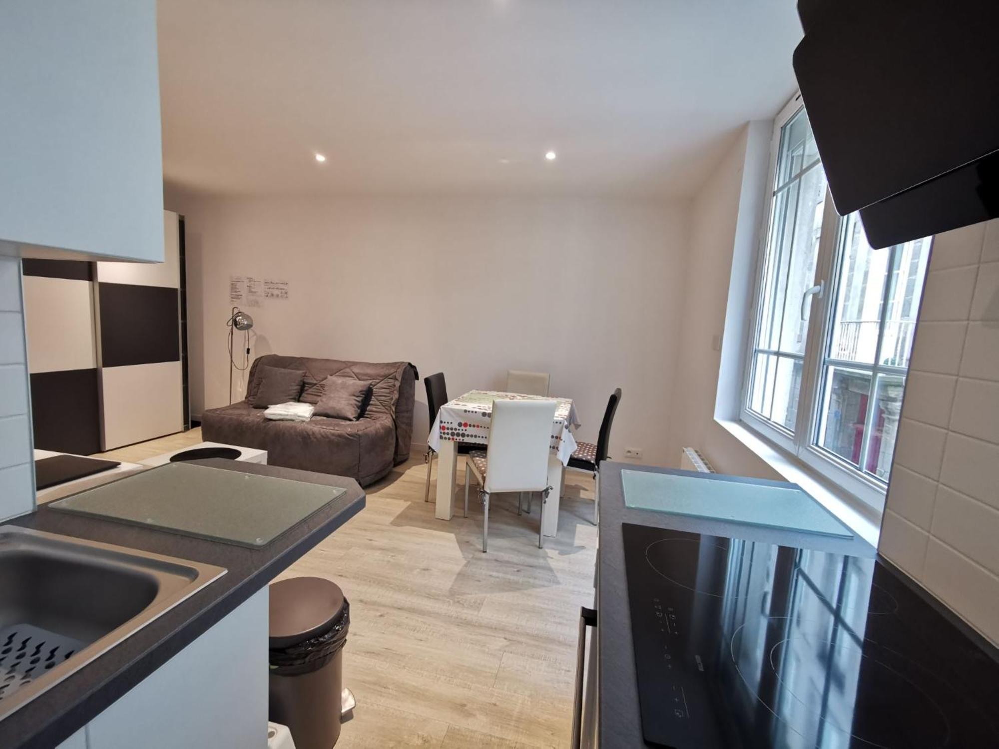 Apartment Thomas By Interhome Saint-Malo